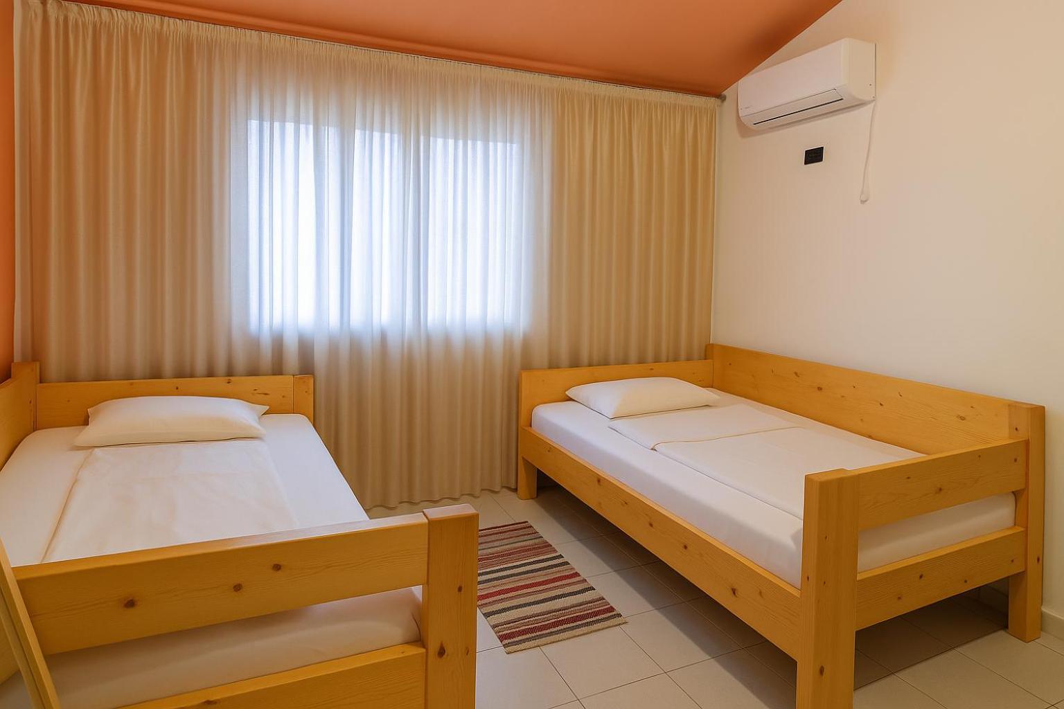 Cozy Big With Balcony Leilighet Tiranë